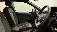 Volkswagen Tiguan 2.0 TDi 150 4Motion R-Line 5dr DSG Diesel Estate